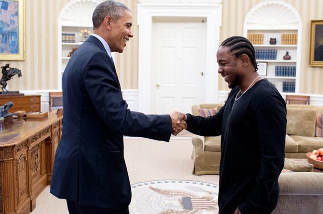 Hip Hop kann politisch sein. Allen voran setzt sich der Rapper Kendrick Lamar gegen Rassismus ein, und hat es bis ins Oval Office von Ex-US-Präsident Barack Obama geschafft . Fotocredit: Top Dawg Entertainemt