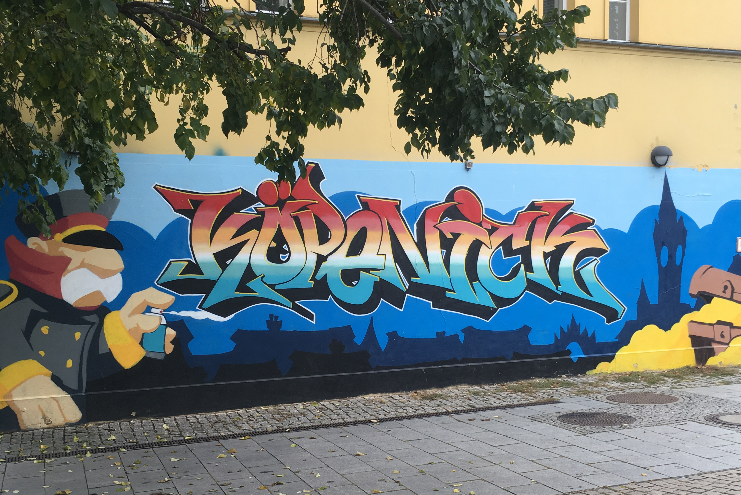Hauptmann von Köpenick und das Rathaus als Graffiti